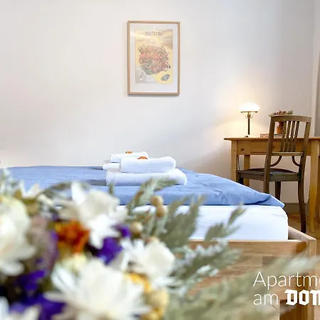 Am Dom Apartment *