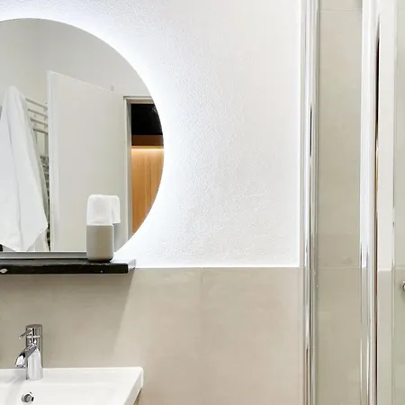 Am Dom * ناومبورغ