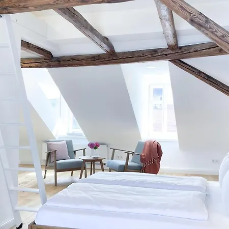 Am Dom ناومبورغ