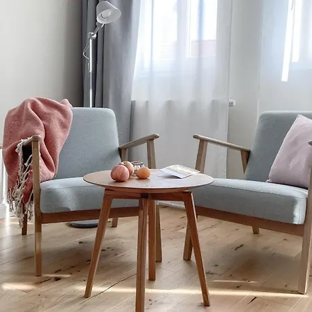Am Dom Apartment *
